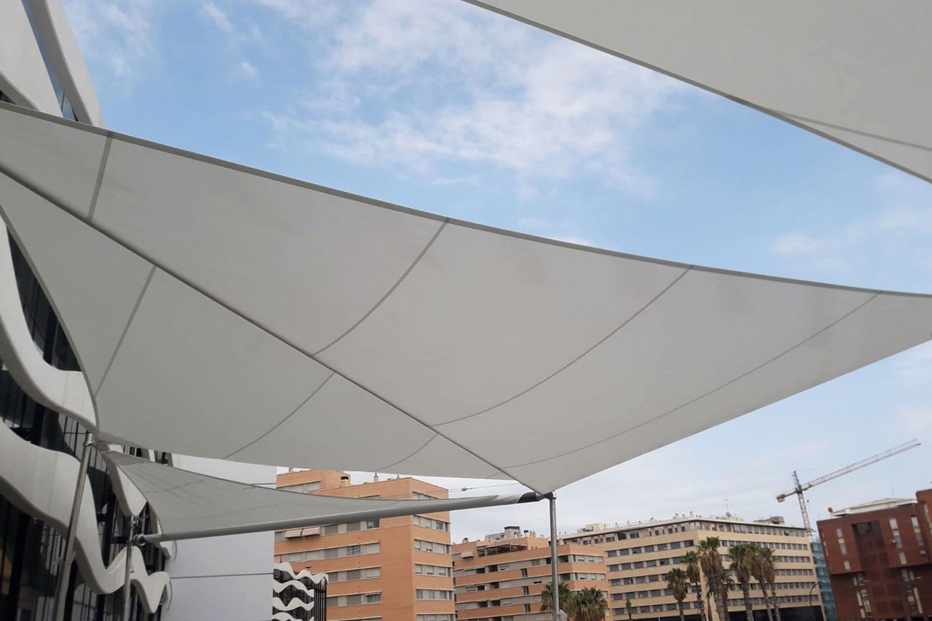 Rolling sails in the Larios shopping center